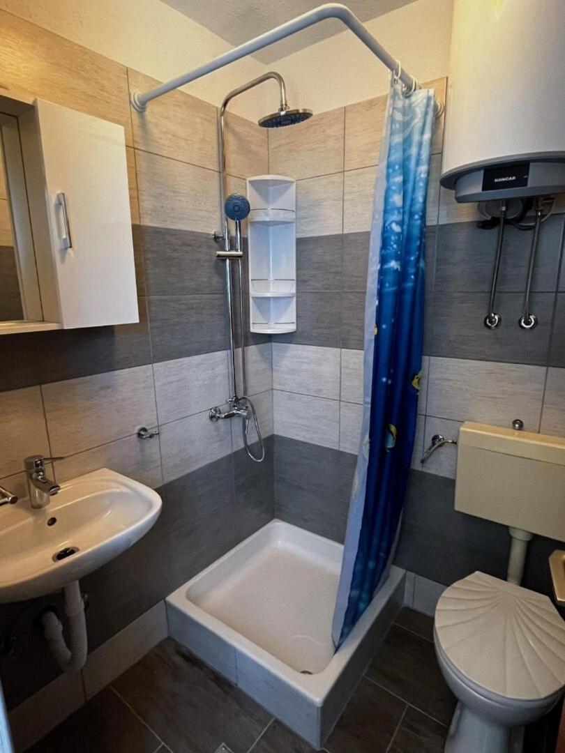 Lukovo Šugarje Apartment Dalibor מראה חיצוני תמונה